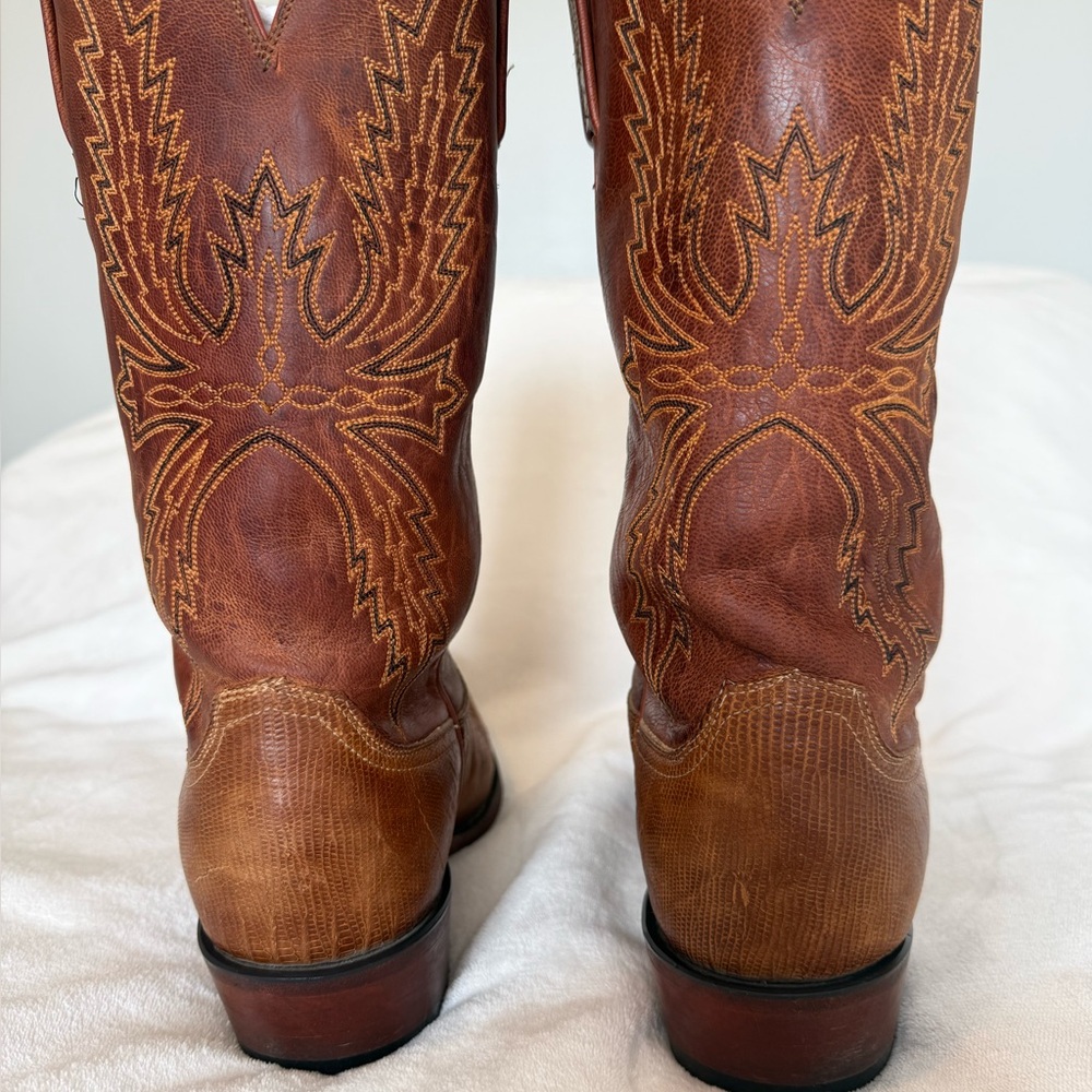 Lucchese Tan Leather Western Boots with Intricate Stitching